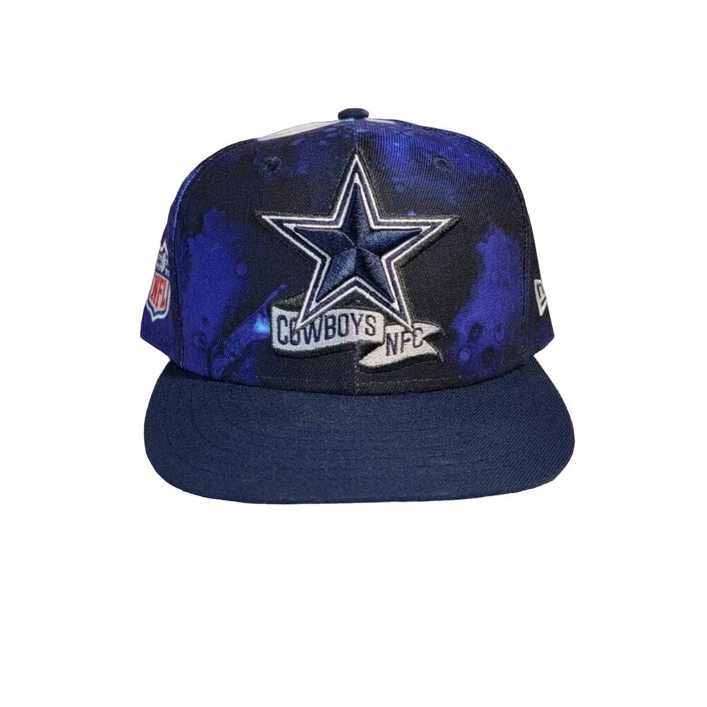 DALLAS COWBOYS NFL NEW ERA 9FIFTY 2022 ON FIELD SIDELINE INK SNAPBACK HAT CAP